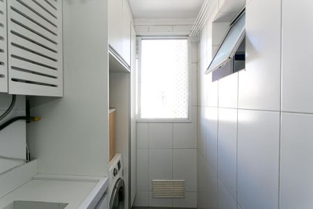 Apartamento à venda com 74m², 3 quartos e 1 vagaÁrea de Serviço