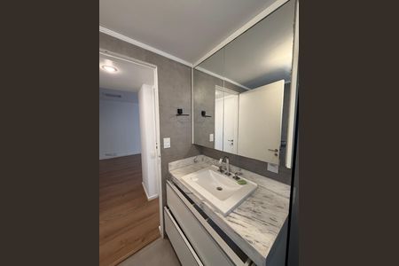 Apartamento à venda com 100m², 2 quartos e 1 vaga Apartamento à venda com 100m², 2 quartos e 1 vagaBanheiro