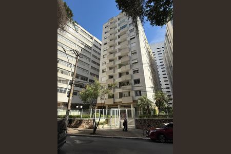 Apartamento à venda com 100m², 2 quartos e 1 vaga Apartamento à venda com 100m², 2 quartos e 1 vagaFachada