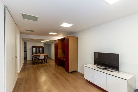 Apartamento para alugar com 100m², 2 quartos e 1 vagaSala