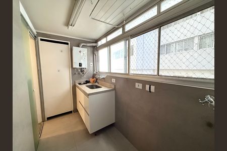 Apartamento à venda com 100m², 2 quartos e 1 vaga Apartamento à venda com 100m², 2 quartos e 1 vagaÁrea de serviço
