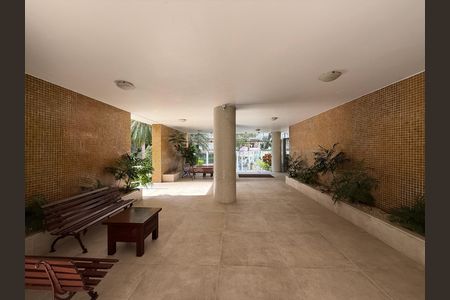 Apartamento à venda com 100m², 2 quartos e 1 vaga Apartamento à venda com 100m², 2 quartos e 1 vagaÁrea comum