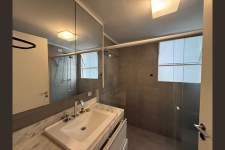 Apartamento à venda com 100m², 2 quartos e 1 vaga Apartamento à venda com 100m², 2 quartos e 1 vagaBanheiro