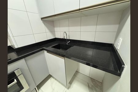 Apartamento para alugar com 33m², 2 quartos e sem vagaSala/cozinha