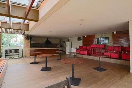 Apartamento à venda com 75m², 2 quartos e 1 vagaÁrea comum - Churrasqueira