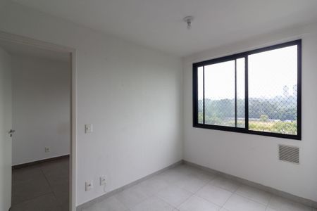 Apartamento à venda com 33m², 2 quartos e sem vaga Apartamento à venda com 33m², 2 quartos e sem vagaSala