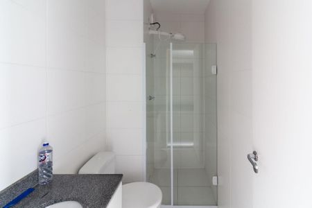 Apartamento à venda com 33m², 2 quartos e sem vaga Apartamento à venda com 33m², 2 quartos e sem vagaBanheiro