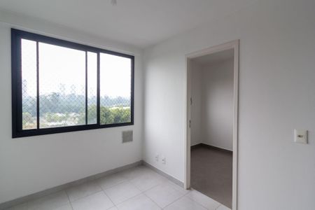 Sala de apartamento para alugar com 2 quartos, 33m² em Jurubatuba, São Paulo