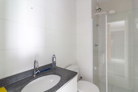 Apartamento à venda com 33m², 2 quartos e sem vaga Apartamento à venda com 33m², 2 quartos e sem vagaBanheiro