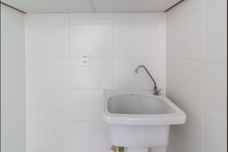 Apartamento à venda com 33m², 2 quartos e sem vaga Apartamento à venda com 33m², 2 quartos e sem vagaÁrea de Serviço