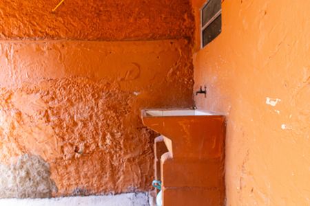 Casa para alugar com 40m², 1 quarto e sem vaga Casa para alugar com 40m², 1 quarto e sem vagaÁrea de Serviço