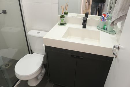 Apartamento à venda com 67m², 2 quartos e 1 vagaBanheiro da Suíte