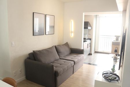 Sala de apartamento à venda com 2 quartos, 67m² em Olímpico, São Caetano do Sul