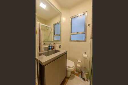 Apartamento à venda com 166m², 4 quartos e 1 vagaBanheiro da Suíte 1