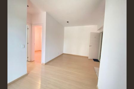 Apartamento à venda com 48m², 2 quartos e sem vaga Apartamento à venda com 48m², 2 quartos e sem vagaSala