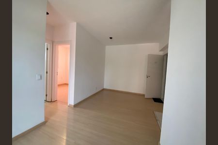 Apartamento à venda com 48m², 2 quartos e sem vaga Apartamento à venda com 48m², 2 quartos e sem vagaSala