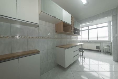 Apartamento à venda com 90m², 2 quartos e sem vaga Apartamento à venda com 90m², 2 quartos e sem vagaCozinha