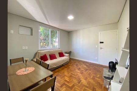 Casa à venda com 65m², 2 quartos e sem vagaSala