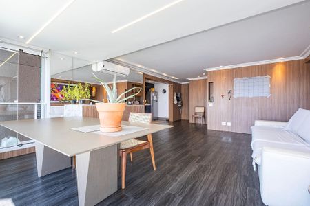 Apartamento à venda com 87m², 2 quartos e 2 vagasSala/Cozinha