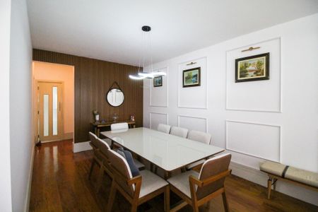 Apartamento para alugar com 285m², 3 quartos e 4 vagasSala de Jantar