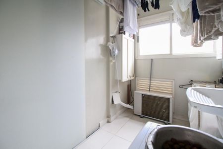 Apartamento para alugar com 285m², 3 quartos e 4 vagasÁrea de Serviço