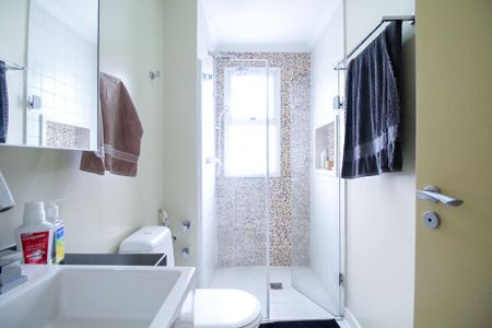 Apartamento para alugar com 285m², 3 quartos e 4 vagasBanheiro da Suíte 1