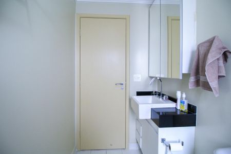 Apartamento para alugar com 285m², 3 quartos e 4 vagasBanheiro da Suíte 1
