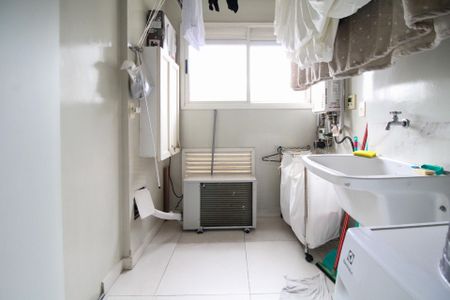 Apartamento para alugar com 285m², 3 quartos e 4 vagasÁrea de Serviço