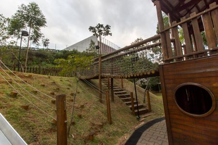 Apartamento para alugar com 98m², 2 quartos e 2 vagasÁrea comum - Playground