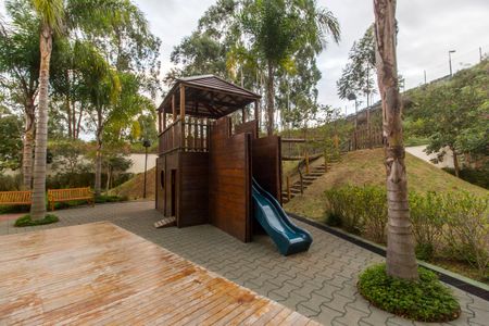 Apartamento para alugar com 98m², 2 quartos e 2 vagasÁrea comum - Playground