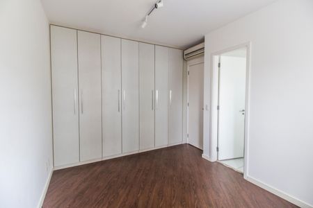 Apartamento para alugar com 98m², 2 quartos e 2 vagasSuíte 1