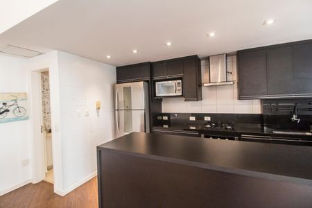 Apartamento para alugar com 98m², 2 quartos e 2 vagasCozinha