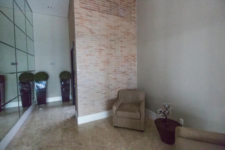 Apartamento para alugar com 98m², 2 quartos e 2 vagasHall social