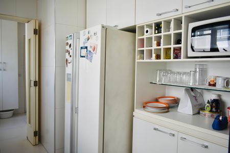 Apartamento à venda com 96m², 3 quartos e 3 vagas Apartamento à venda com 96m², 3 quartos e 3 vagasCozinha