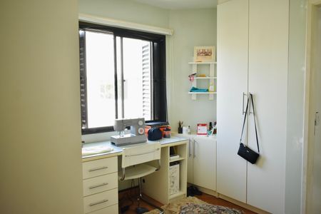 Apartamento à venda com 96m², 3 quartos e 3 vagas Apartamento à venda com 96m², 3 quartos e 3 vagasSuíte