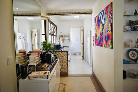 Apartamento à venda com 96m², 3 quartos e 3 vagas Apartamento à venda com 96m², 3 quartos e 3 vagasCozinha