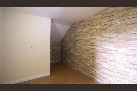 Casa para alugar com 65m², 1 quarto e sem vaga