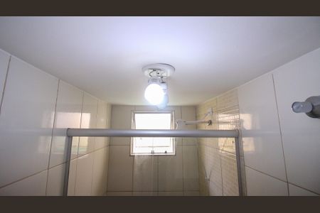 Casa para alugar com 65m², 1 quarto e sem vaga