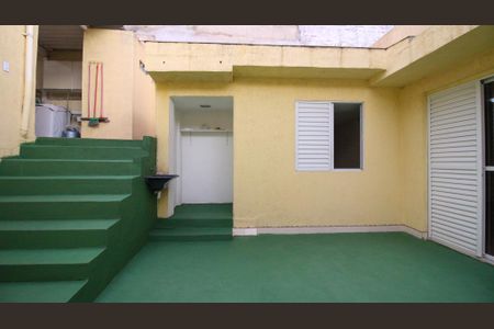 Casa para alugar com 65m², 1 quarto e sem vaga