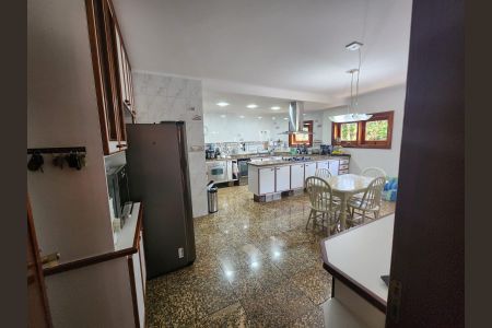 Casa à venda com 500m², 4 quartos e 7 vagasCozinha