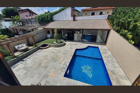 Casa à venda com 500m², 4 quartos e 7 vagasQuintal