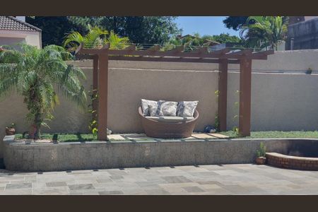 Casa à venda com 500m², 4 quartos e 7 vagasQuintal