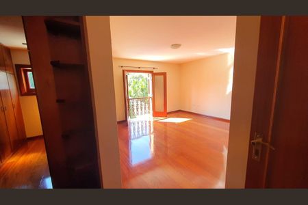 Casa à venda com 500m², 4 quartos e 7 vagasQuarto