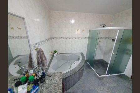 Casa à venda com 500m², 4 quartos e 7 vagasBanheiro