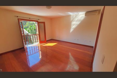 Casa à venda com 500m², 4 quartos e 7 vagasQuarto