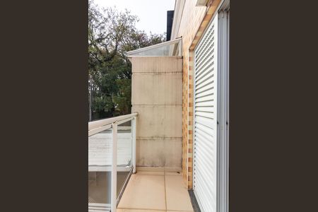 Sacada de casa para alugar com 2 quartos, 75m² em I.a.p.i., Osasco