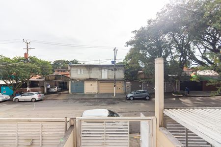 Vista  de casa para alugar com 2 quartos, 75m² em I.a.p.i., Osasco