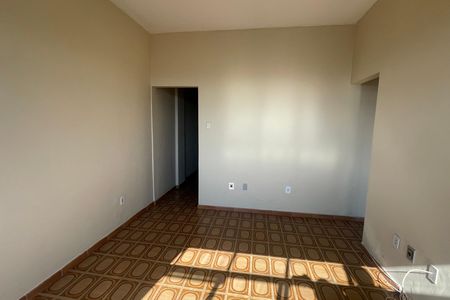 Apartamento para alugar com 90m², 2 quartos e sem vaga Apartamento para alugar com 90m², 2 quartos e sem vagaSala