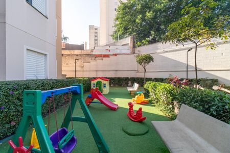Apartamento à venda com 42m², 2 quartos e 1 vagaÁrea comum - Playground