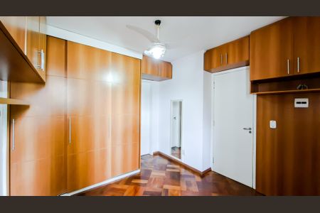 Apartamento à venda com 60m², 2 quartos e 1 vagaSuíte